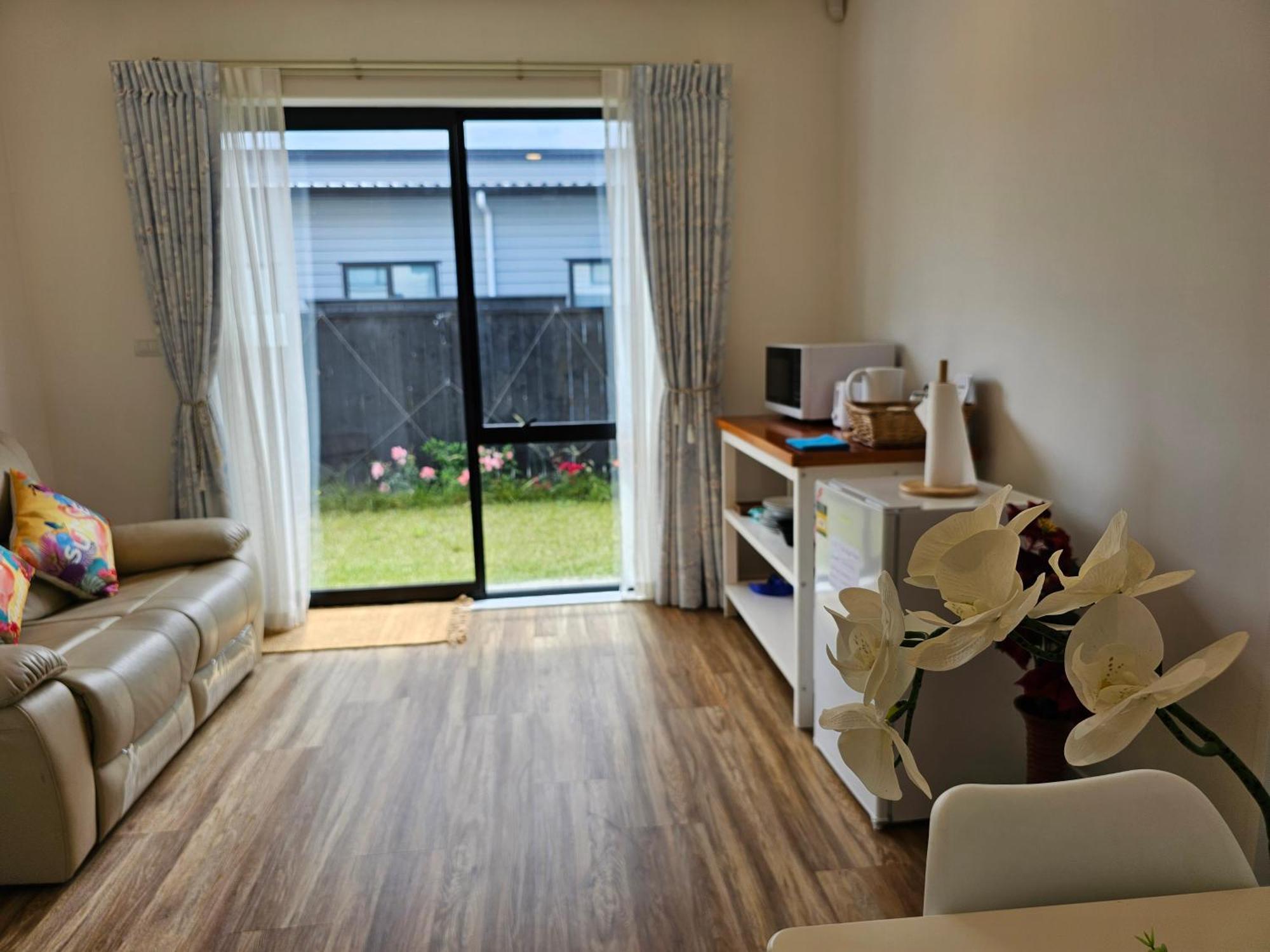 Ferienwohnung Tui Nest Garden Unit Silverdale Exterior foto